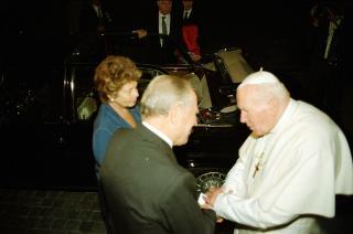 Intervento del Presidente della Repubblica alla cerimonia di Benedizione della facciata della Basilica di San Pietro in Vaticano presieduta da Sua Santità Giovanni Paolo II