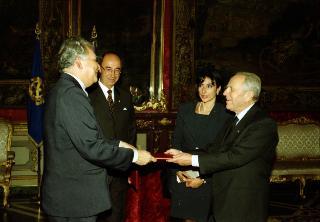 Incontro con S.E. il Signor Thelmut Harris Wilhelm Woutersz, nuovo Ambasciatore della Repubblica Democratica Socialista di Sri Lanka: presentazione delle Lettere Credenziali