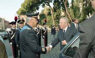 Deposizione di una corona d'alloro, da parte del Presidente della Repubblica, all'Altare della Patria ed al Mausoleo Ardeatino, in occasione del Giorno dell'Unità Nazionale e Festa delle Forze Armate