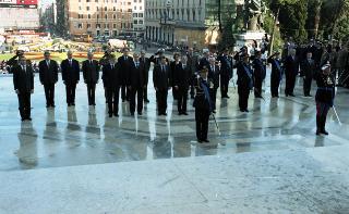 Deposizione di una corona d'alloro, da parte del Presidente della Repubblica, all'Altare della Patria ed al Mausoleo Ardeatino, in occasione del Giorno dell'Unità Nazionale e Festa delle Forze Armate