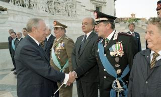 Deposizione di una corona d'alloro, da parte del Presidente della Repubblica, all'Altare della Patria ed al Mausoleo Ardeatino, in occasione del Giorno dell'Unità Nazionale e Festa delle Forze Armate