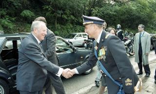 Deposizione di una corona d'alloro, da parte del Presidente della Repubblica, all'Altare della Patria ed al Mausoleo Ardeatino, in occasione del Giorno dell'Unità Nazionale e Festa delle Forze Armate