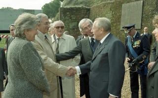 Deposizione di una corona d'alloro, da parte del Presidente della Repubblica, all'Altare della Patria ed al Mausoleo Ardeatino, in occasione del Giorno dell'Unità Nazionale e Festa delle Forze Armate