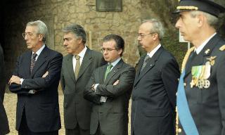 Deposizione di una corona d'alloro, da parte del Presidente della Repubblica, all'Altare della Patria ed al Mausoleo Ardeatino, in occasione del Giorno dell'Unità Nazionale e Festa delle Forze Armate