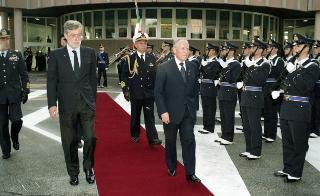 Intervento del Presidente della Repubblica alla cerimonia di inaugurazione dell'Anno Accademico 1999-2000 dell'Accademia Aeronautica di Pozzuoli
