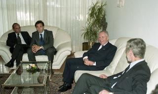 Intervento del Presidente della Repubblica alla cerimonia di inaugurazione dell'Anno Accademico 1999-2000 dell'Accademia Aeronautica di Pozzuoli
