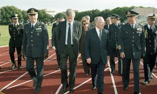 Intervento del Presidente della Repubblica alla cerimonia di inaugurazione dell'Anno Accademico 1999-2000 dell'Accademia Aeronautica di Pozzuoli