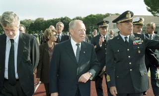 Intervento del Presidente della Repubblica alla cerimonia di inaugurazione dell'Anno Accademico 1999-2000 dell'Accademia Aeronautica di Pozzuoli