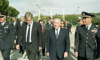 Intervento del Presidente della Repubblica alla cerimonia di inaugurazione dell'Anno Accademico 1999-2000 dell'Accademia Aeronautica di Pozzuoli