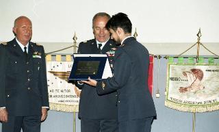 Intervento del Presidente della Repubblica alla cerimonia di inaugurazione dell'Anno Accademico 1999-2000 dell'Accademia Aeronautica di Pozzuoli