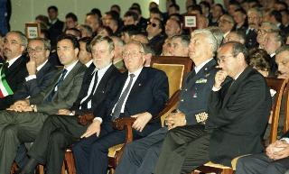 Intervento del Presidente della Repubblica alla cerimonia di inaugurazione dell'Anno Accademico 1999-2000 dell'Accademia Aeronautica di Pozzuoli