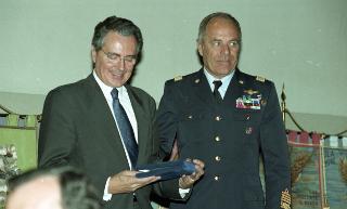 Intervento del Presidente della Repubblica alla cerimonia di inaugurazione dell'Anno Accademico 1999-2000 dell'Accademia Aeronautica di Pozzuoli