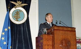 Intervento del Presidente della Repubblica alla cerimonia di inaugurazione dell'Anno Accademico 1999-2000 dell'Accademia Aeronautica di Pozzuoli