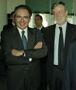 Intervento del Presidente della Repubblica alla cerimonia di inaugurazione dell'Anno Accademico 1999-2000 dell'Accademia Aeronautica di Pozzuoli