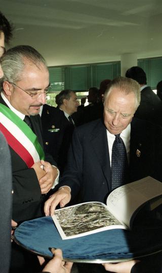 Intervento del Presidente della Repubblica alla cerimonia di inaugurazione dell'Anno Accademico 1999-2000 dell'Accademia Aeronautica di Pozzuoli