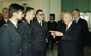 Intervento del Presidente della Repubblica alla cerimonia di inaugurazione dell'Anno Accademico 1999-2000 dell'Accademia Aeronautica di Pozzuoli