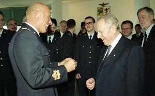 Intervento del Presidente della Repubblica alla cerimonia di inaugurazione dell'Anno Accademico 1999-2000 dell'Accademia Aeronautica di Pozzuoli