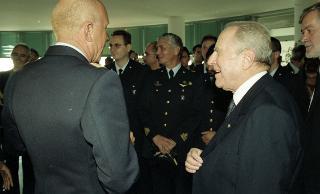 Intervento del Presidente della Repubblica alla cerimonia di inaugurazione dell'Anno Accademico 1999-2000 dell'Accademia Aeronautica di Pozzuoli