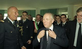 Intervento del Presidente della Repubblica alla cerimonia di inaugurazione dell'Anno Accademico 1999-2000 dell'Accademia Aeronautica di Pozzuoli