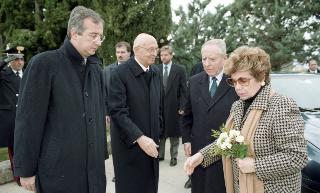 Omaggio alla Salma dell'On. Nilde Iotti, presso la camera ardente, Palazzo Montecitorio