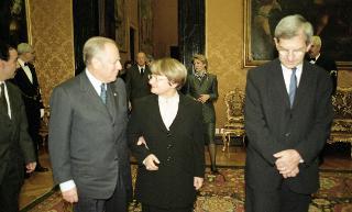 Omaggio alla Salma dell'On. Nilde Iotti, presso la camera ardente, Palazzo Montecitorio