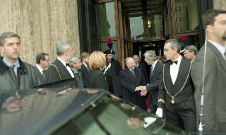 Omaggio alla Salma dell'On. Nilde Iotti, presso la camera ardente, Palazzo Montecitorio