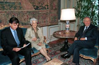 Il Presidente Ciampi con Tullia Zevi e Valdo Spini in occasione del centenario della nascita dei fratelli Rosselli