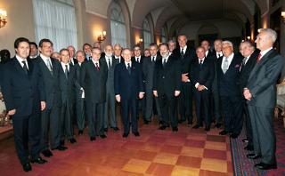 Il Presidente Ciampi con i Cavalieri dell'Ordine &quot;Al Merito del Lavoro&quot; nominati il 2 giugno 2000