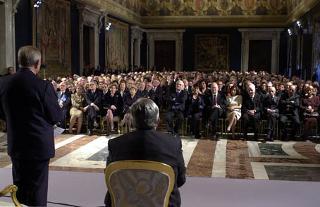 Il Presidente Ciampi durante l'incontro con i dipendenti della Banca d'Italia e dell'Ufficio Italiano Cambi