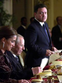 Il Presidente Ciampi con il Re di Giordania Abdullah II e la Regina Rania al pranzo ufficiiale
