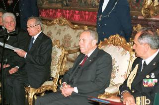 Il Presidente Ciampi durante l'incontro al Quirinale con gli esponenti dell'Associazione Nazionale Ex Internati