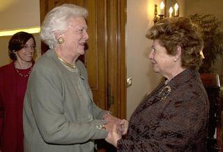 Visita di cortesia della Signora Barbara Bush madre del Presidente degli Stati Uniti d'America e moglie dell'ex Presidente George, ricevuta dalla signora Franca Pilla Ciampi