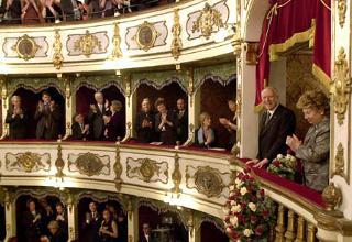 Il Presidente Ciampi e la moglie Franca alla rappresentazione del &quot;Falstaff&quot; di Giuseppe Verdi al Teatro Verdi di Busseto