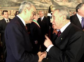 Il Presidente Ciampi con Boutros Galhi, Segretario generale dell'Organizzazione Internazionale della Francofonia, durante i lavori della "Prima Giornata della Latinità"