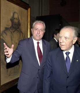 Il Presidente Ciampi accompagnato dal prof. Giuseppe Talamo, Presidente dell'Istituto Nazionale di Storia del Risorgimento, visita il Museo Centrale del Risorgimento