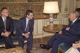 Il Presidente Ciampi durante i colloqui con il Presidente del Gruppo Parlamentare Socialista Europeo Enrique Baron Crespo ed il Vice Presidente Klaus Haensch