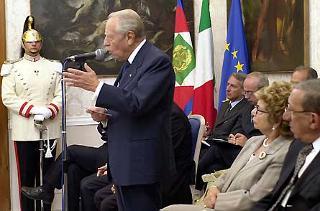 Il Presidente Ciampi durante il suo intervento all'incontro con le autorità
