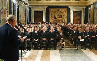 Il Presidente Ciampi durante il suo intervento in occasione della cerimonia di consegna delle insegne ai Cavalieri del Lavoro, nominati nella ricorrenza della Festa Nazionale della Repubblica