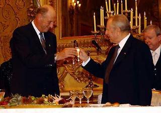 Il Presidente Ciampi con S.A. il Re di Norvegia Harald V durante il pranzo di Stato