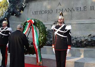 Il Presidente Ciampi rende omaggio al Monumento a Vittorio Emanuele II