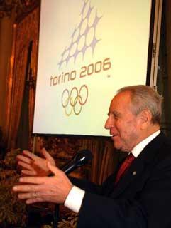 Il Presidente Ciampi rivolge il suo indirizzo di saluto alla delegazione del Comitato Organizzatore delle XX Olimpiadi Invernali di Torino 2006