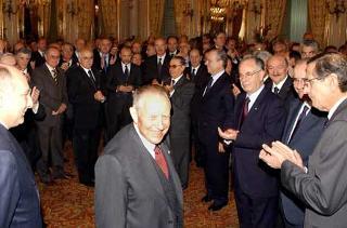 Il Presidente Ciampi durante l'incontro al Quirinale con i Prefetti della Repubblica