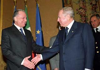 Il Presidente Ciampi riceve il Presidente della Repubblica di Romania Jon Iliescu