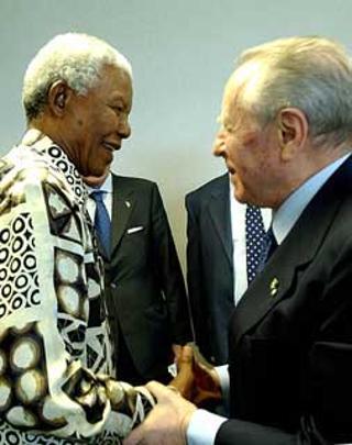 Il Presidente Ciampi con Nelson Mandela, ex Presidente del Sud Africa