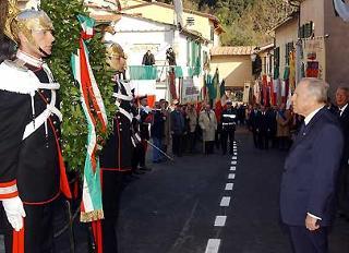 Il Presidente Ciampi rende omaggio al Monumento dei Martiri