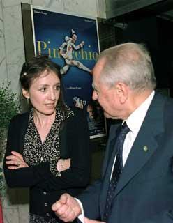 Il Presidente Ciampi insieme all'attrice Nicoletta Braschi, moglie di Roberto Benigni regista e protagonista del film &quot;Pinocchio&quot; in occasione della proiezione del film