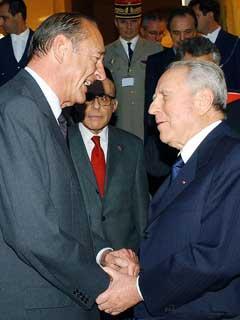 Il Presidente Ciampi con Jacques Chirac, Presidente della Repubblica Francese, al termine dei colloqui al Quirinale