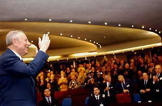 Il Presidente Ciampi risponde al saluto dell'Assemblea Popolare Nazionale al termine della sua allocuzione