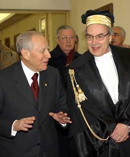 Il Presidente Ciampi con Francesco Staderini, Presidente della Corte dei conti e Gaetano Gifuni, Segretario generale del Quirinale, al termine della cerimonia di inaugurazione dell'Anno Giudiziario 2003