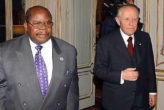 Il Presdente Ciampi con S.E. Benjamin Mkapa, in occasione dell'incontro al Quirinale